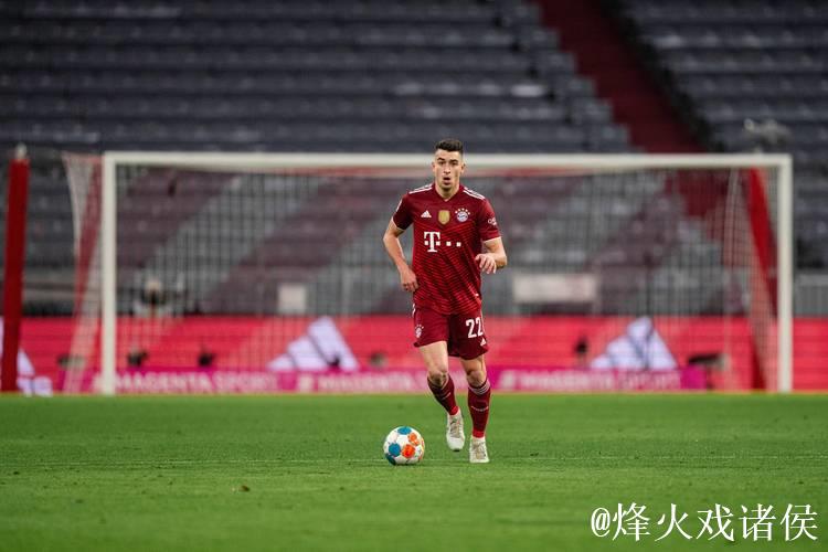 德甲-莱万穆勒建功屈桑斯惊艳世界波 拜仁4-0大胜狼堡