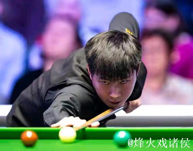 赵心童险胜休吉尔 成功闯入英国公开赛64强 赵心童险胜休吉尔 成功闯入英国公开赛64强